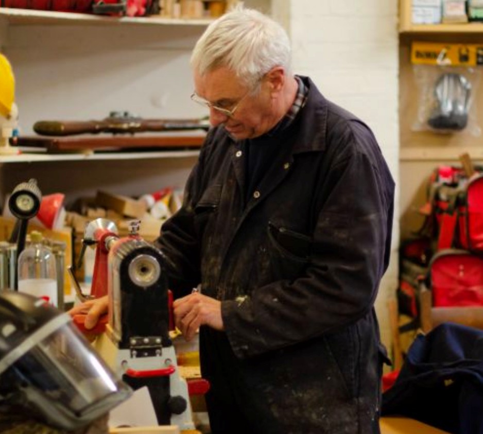 Veterans' Woodcraft1 Veterans' Foundation